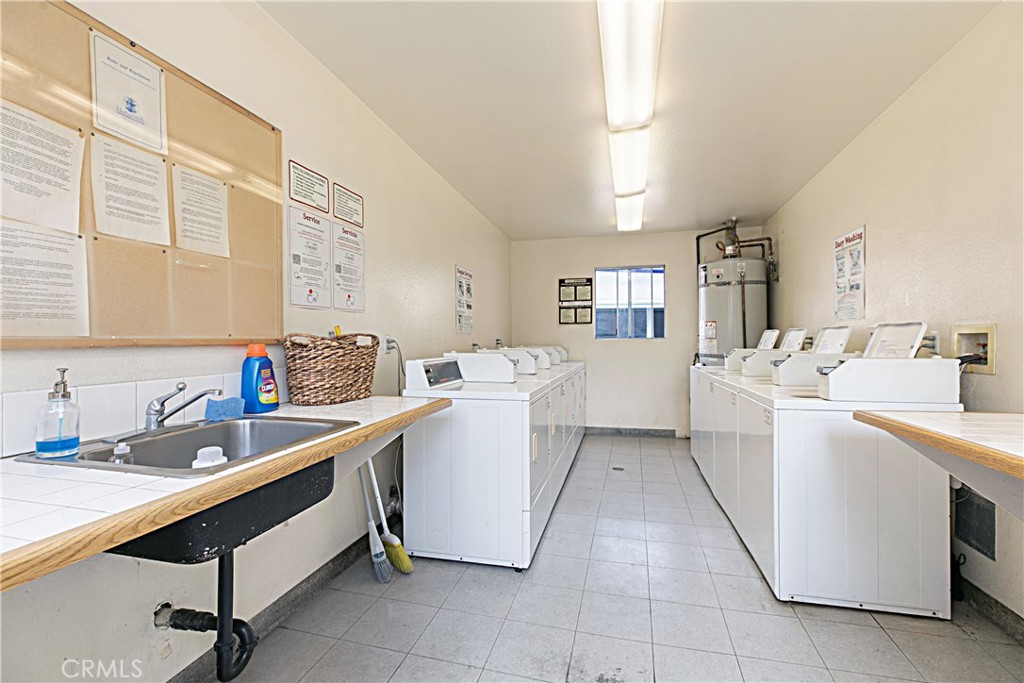 MLS #OC25263675 image #30