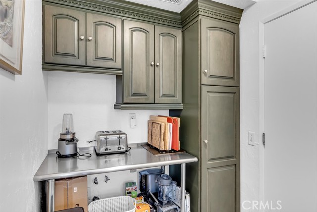 MLS #OC25263723 image #11