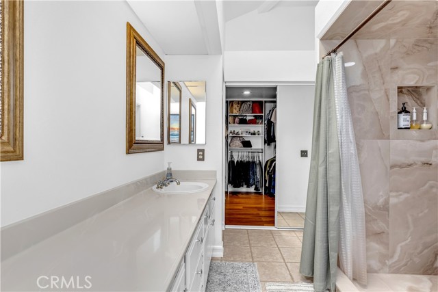 MLS #OC25263723 image #23