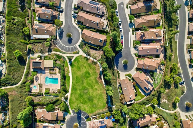 MLS #OC25263723 image #34