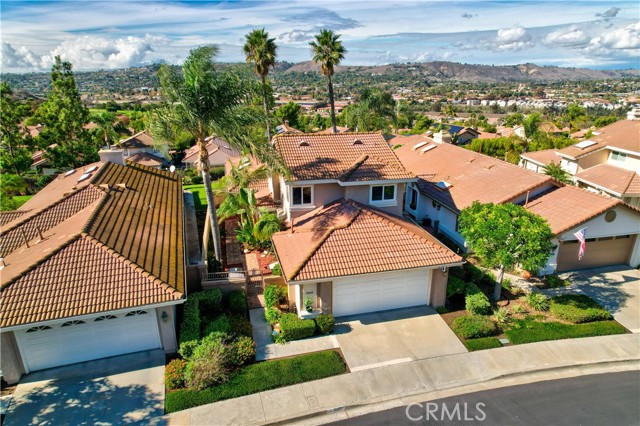 MLS #OC25263723 image #35