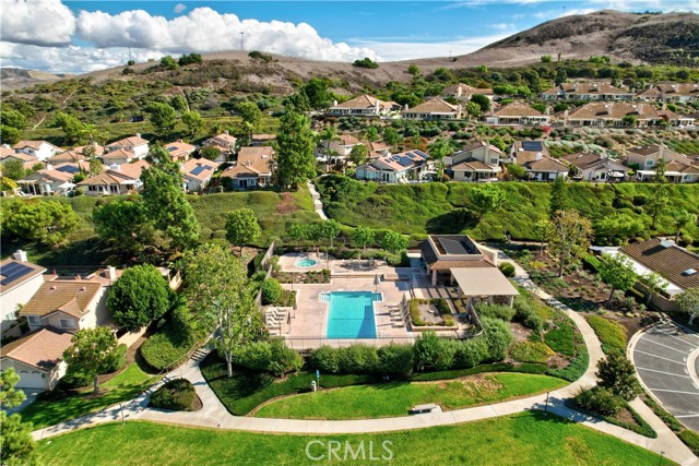 MLS #OC25263723 image #37