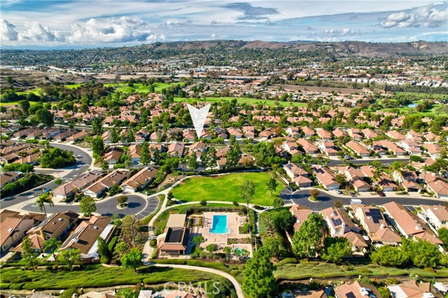 MLS #OC25263723 image #39