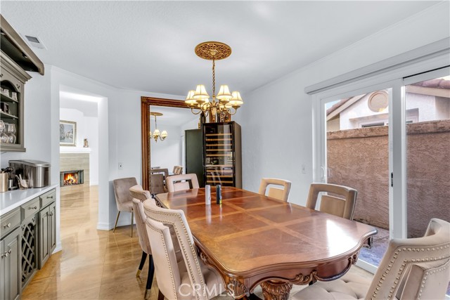 MLS #OC25263723 image #4