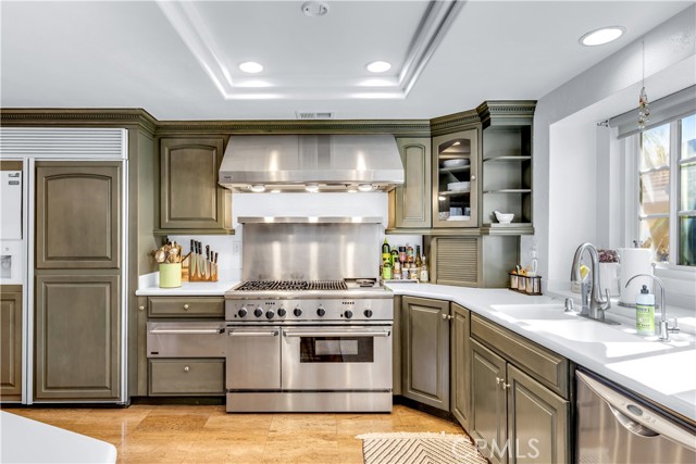 MLS #OC25263723 image #5