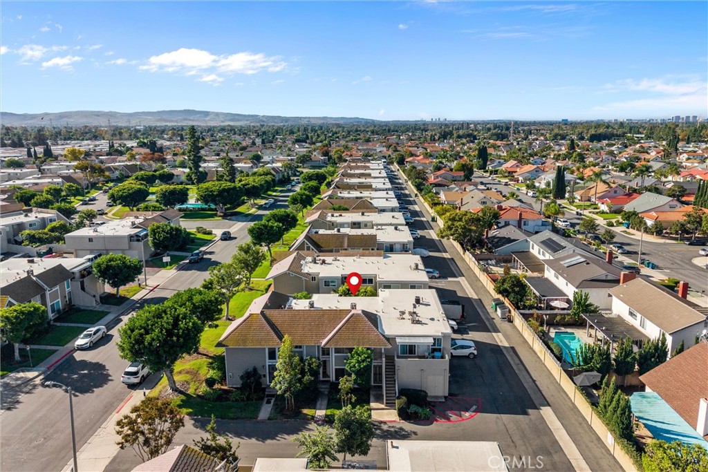 MLS #OC25263757 image #34