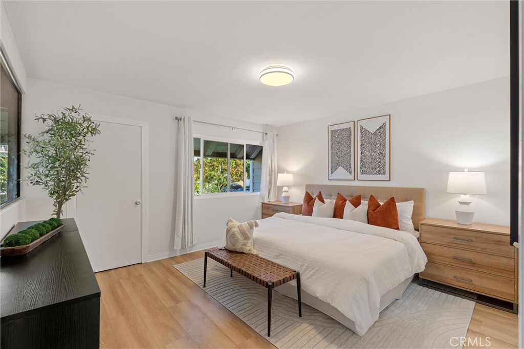 MLS #OC25263757 image #9