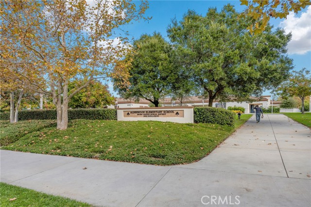 MLS #OC25263780 image #44