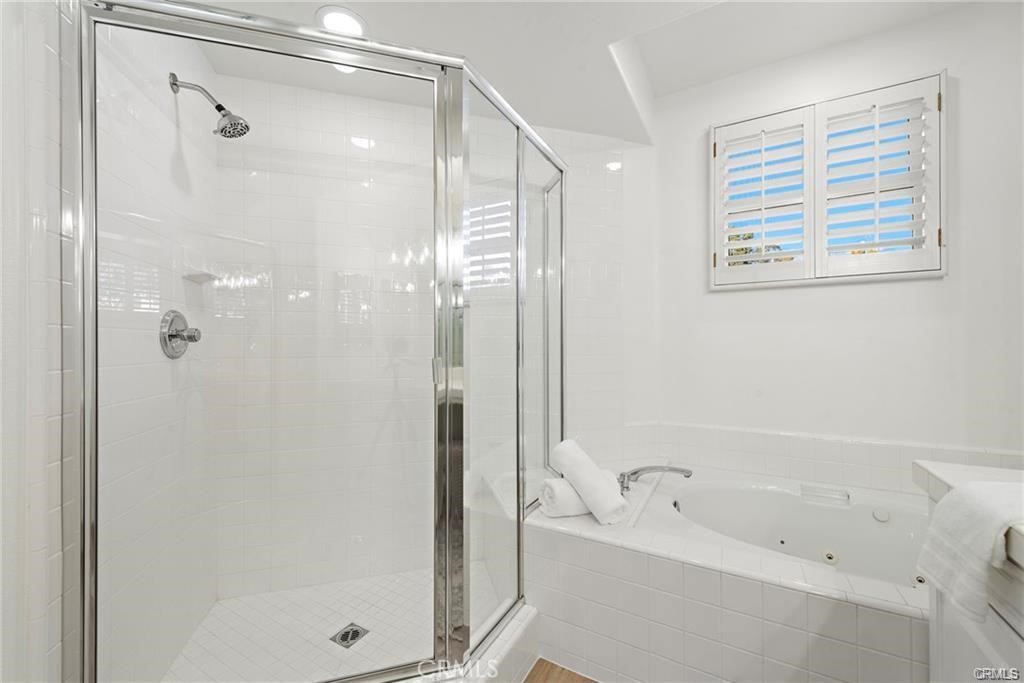 MLS #OC25263803 image #23