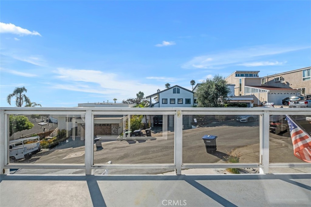 MLS #OC25263808 image #14