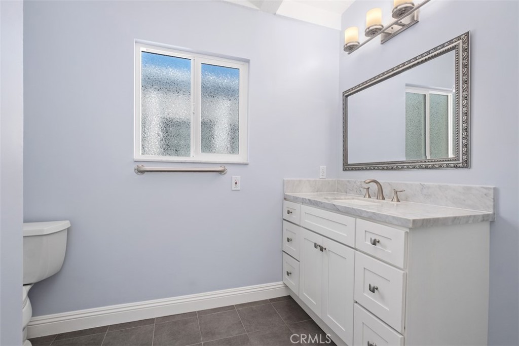 MLS #OC25263808 image #28