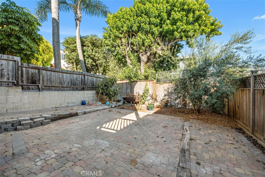 MLS #OC25263808 image #35