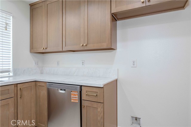 MLS #OC25263837 image #11