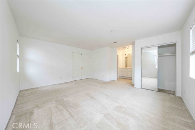 MLS #OC25263837 image #15