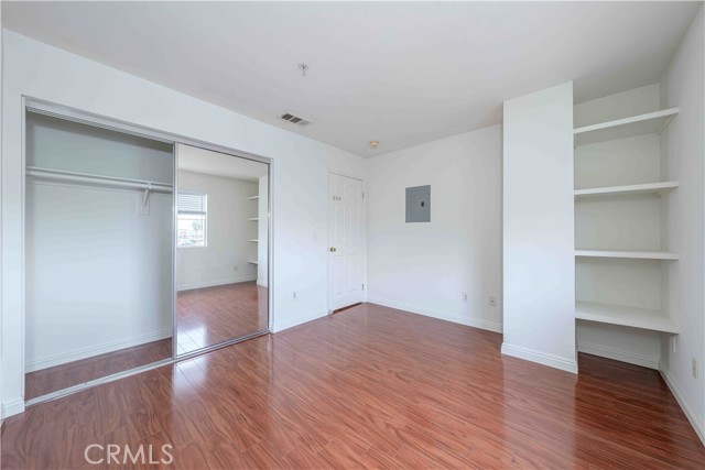 MLS #OC25263837 image #25