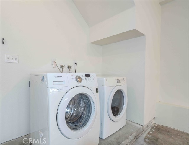 MLS #OC25263837 image #26