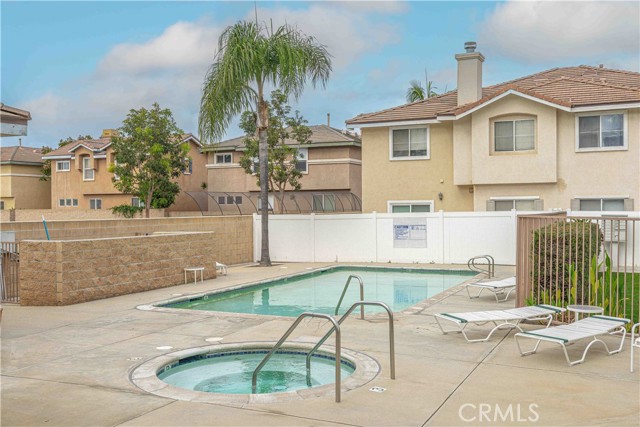 MLS #OC25263837 image #28