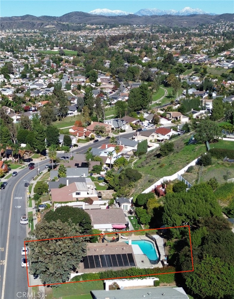 MLS #OC25263861 image #1