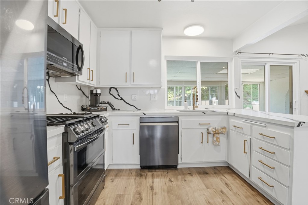 MLS #OC25263861 image #13