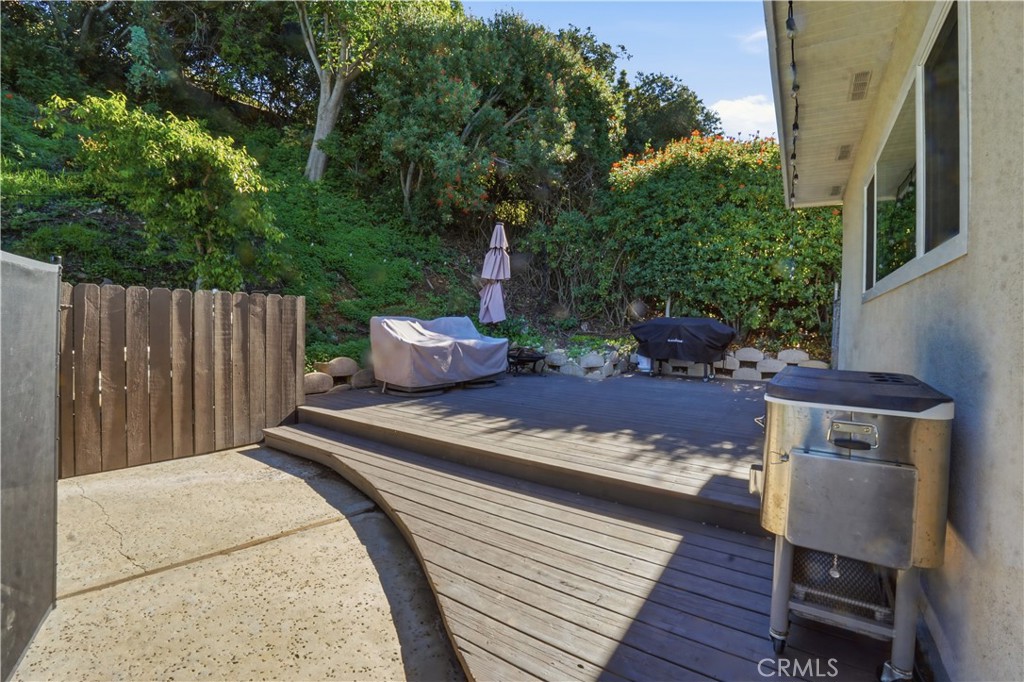 MLS #OC25263861 image #30