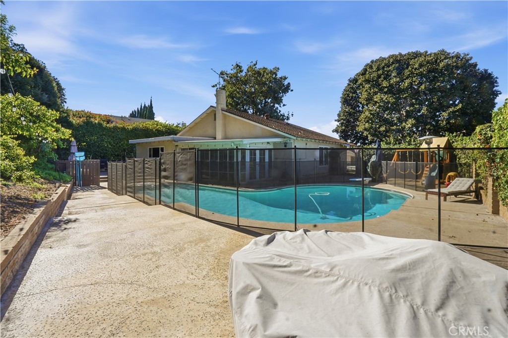 MLS #OC25263861 image #35