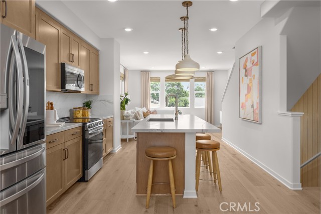 MLS #OC25263880 image #4