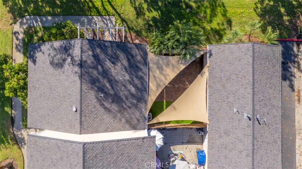 MLS #OC25263886 image #30