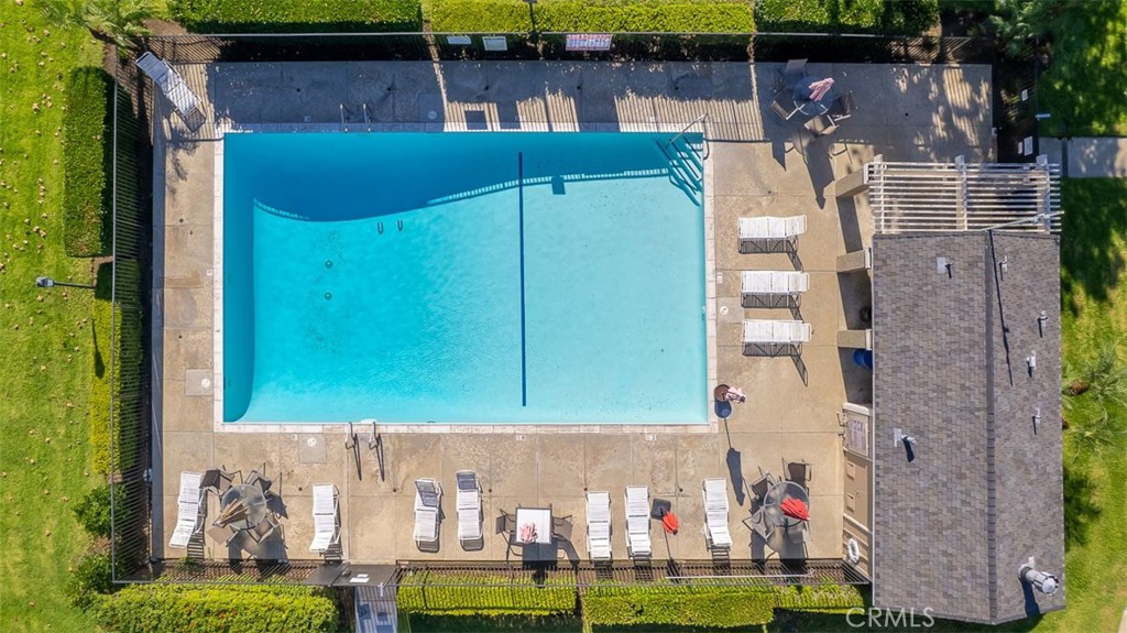 MLS #OC25263886 image #34