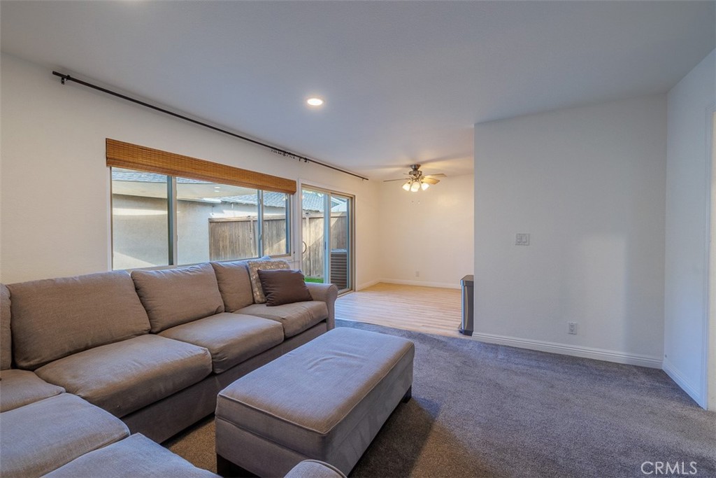 MLS #OC25263886 image #4