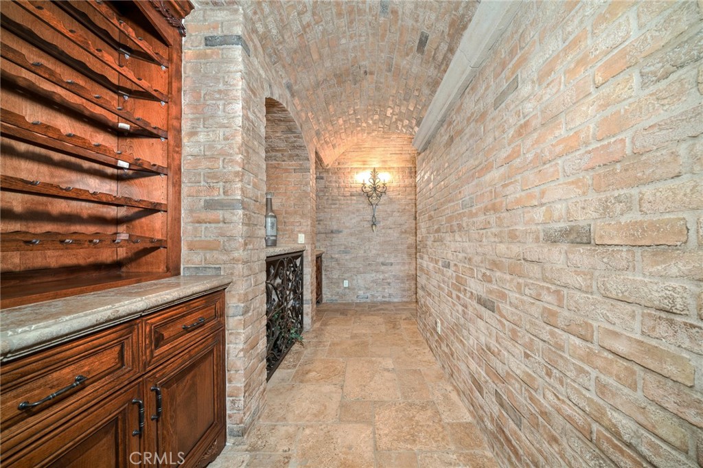 MLS #OC25263899 image #41