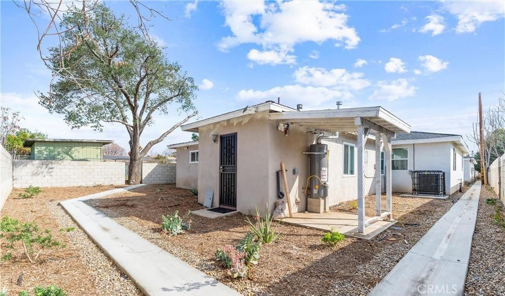 MLS #OC25263915 image #15