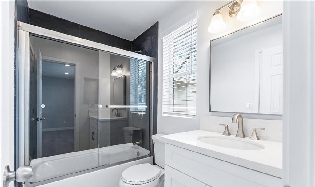 MLS #OC25263915 image #6