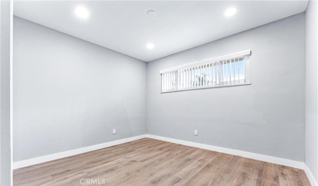 MLS #OC25263915 image #8