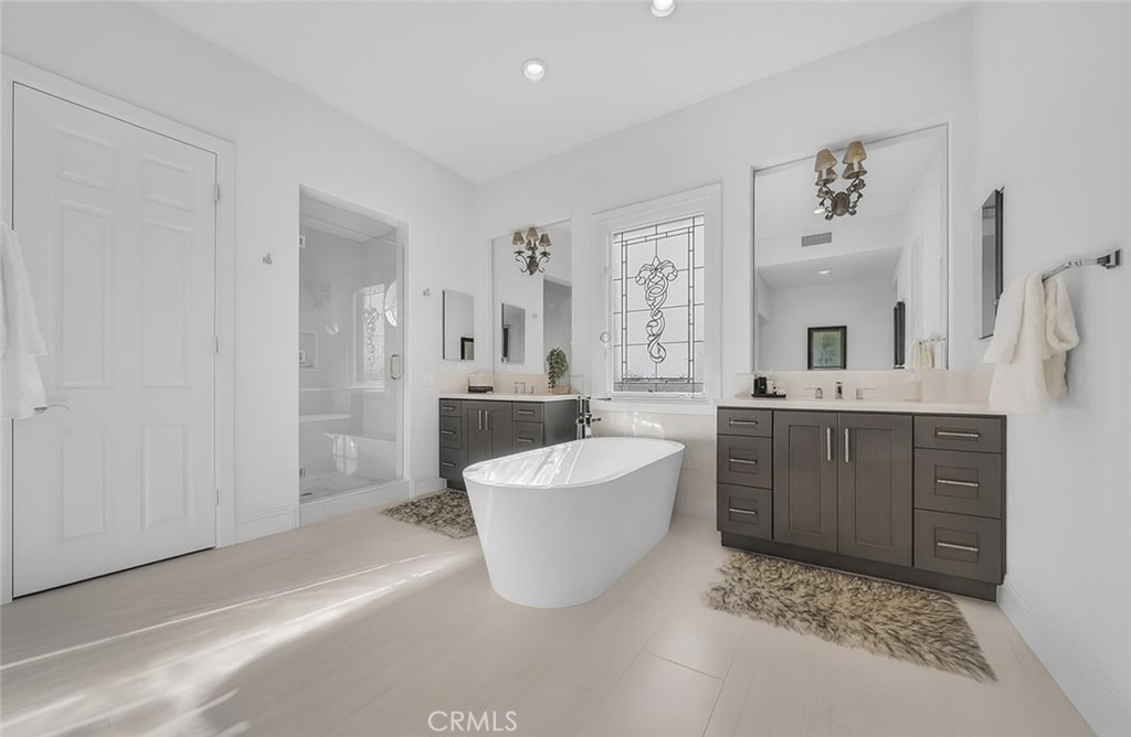 MLS #OC25263952 image #37