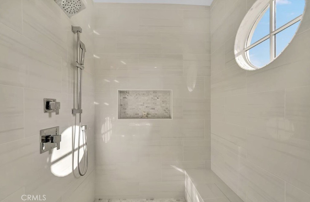 MLS #OC25263952 image #38