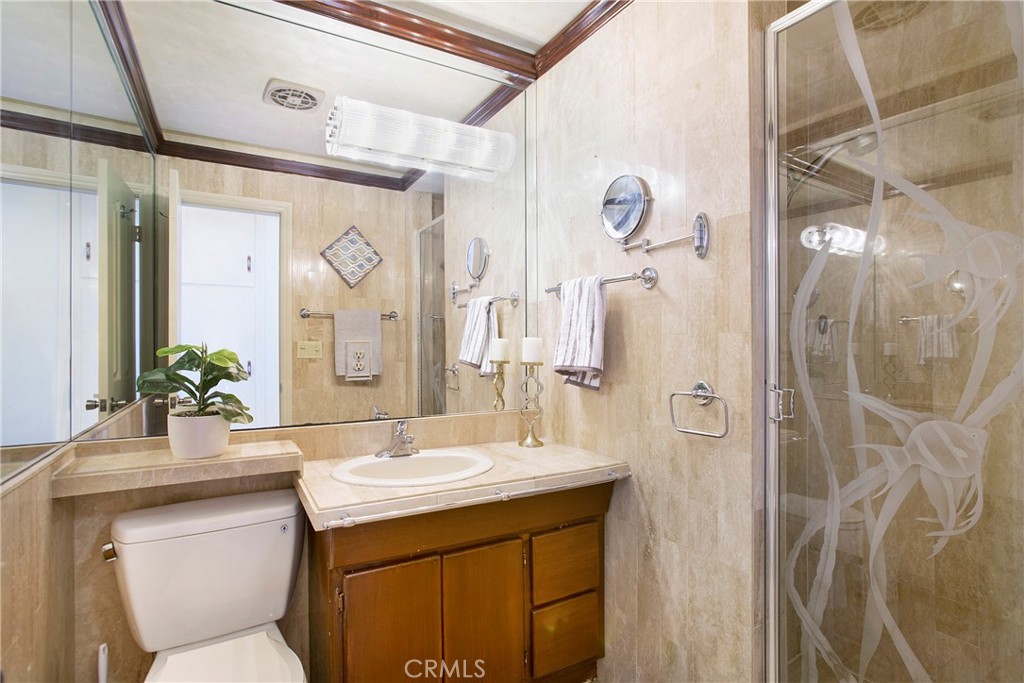 MLS #OC25263981 image #19