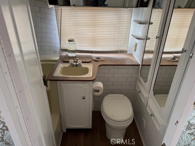 MLS #OC25263986 image #5