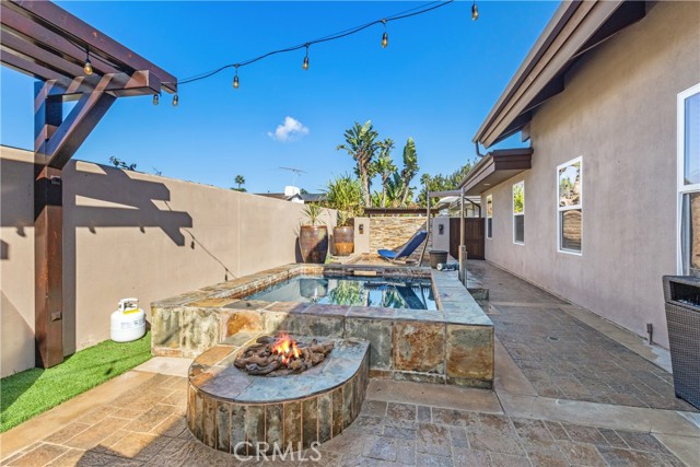 MLS #OC25263991 image #24