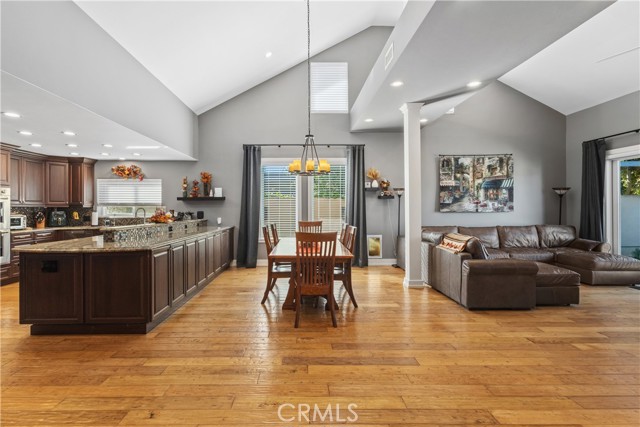 MLS #OC25263991 image #5