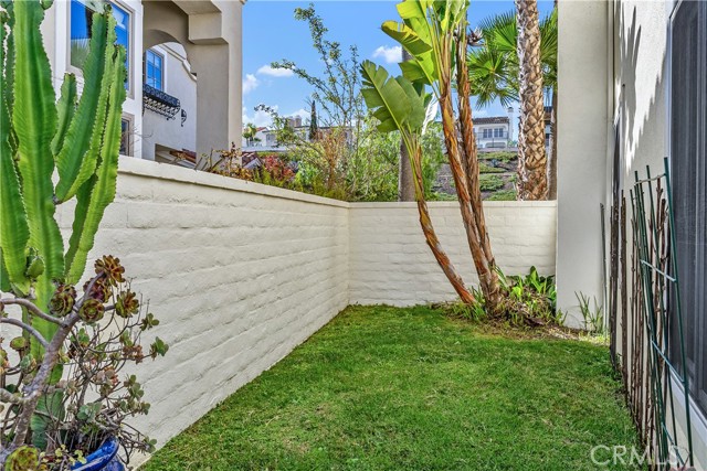 MLS #OC25264009 image #20