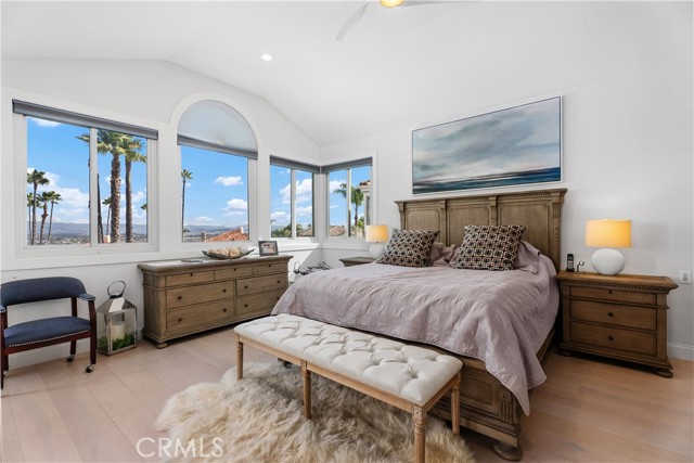 MLS #OC25264009 image #23