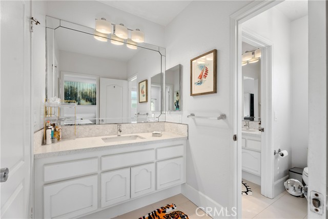 MLS #OC25264009 image #35