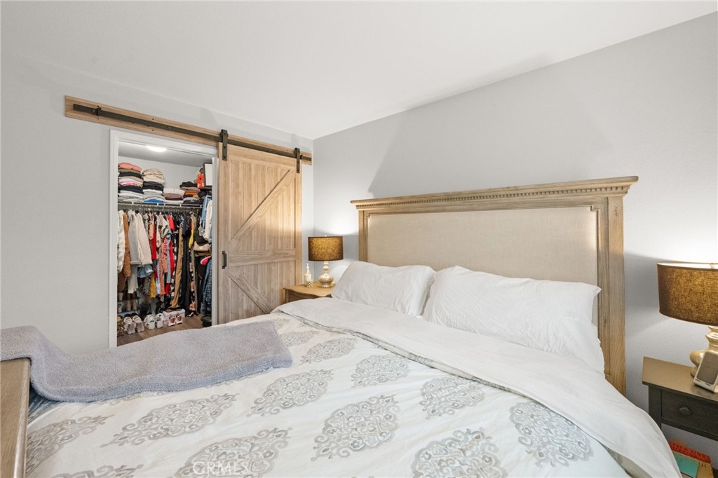 MLS #OC25264021 image #30