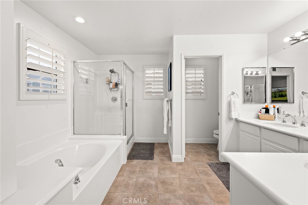 MLS #OC25264021 image #36