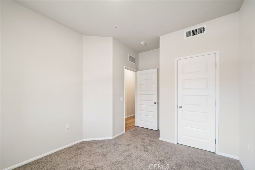 MLS #OC25264031 image #19