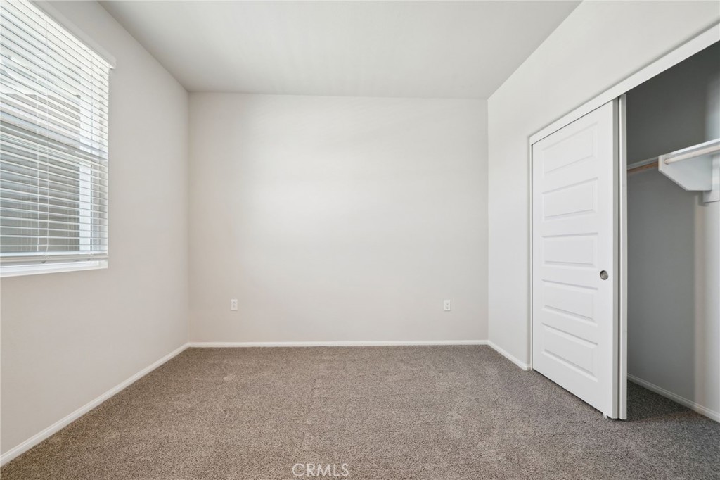 MLS #OC25264031 image #32