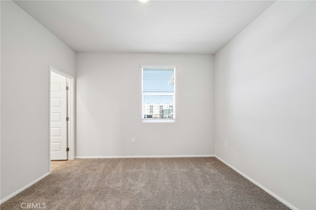 MLS #OC25264031 image #35