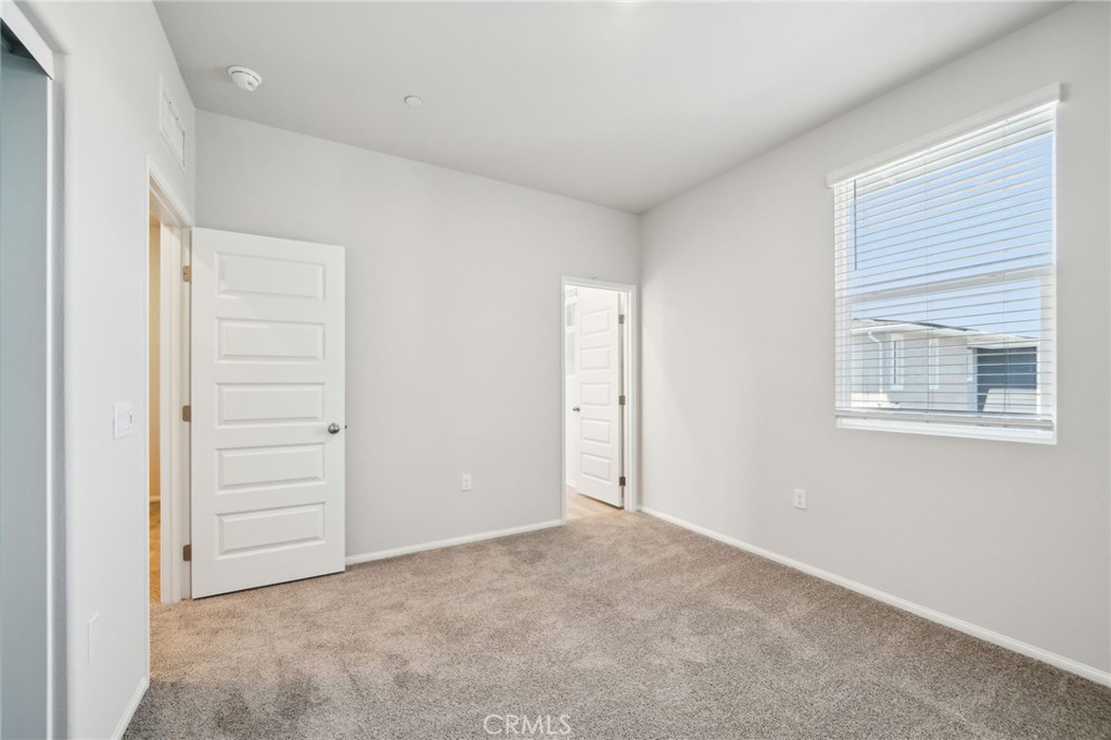 MLS #OC25264031 image #37