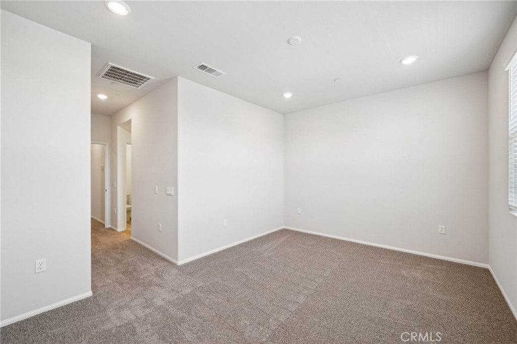 MLS #OC25264031 image #42