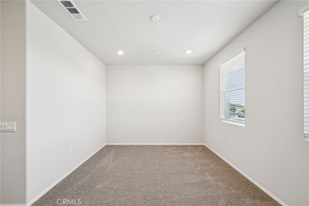 MLS #OC25264031 image #45